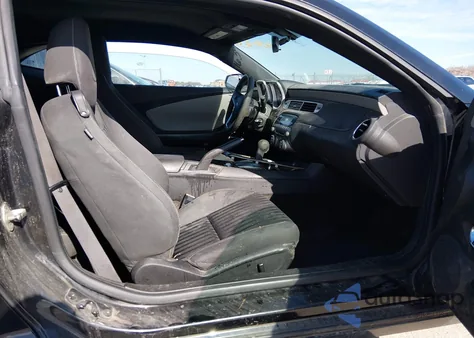 2013 Chevrolet Camaro 2Ls z USA, uszkodzony, nr VIN 2G1FA1E39D9206938